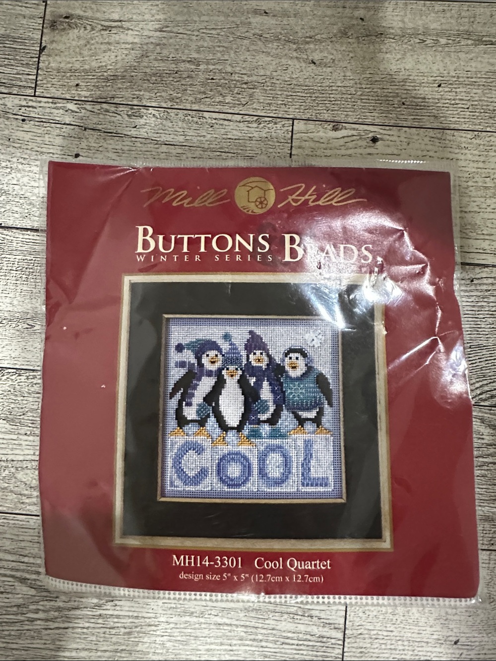 Mill Hill 'Cool Quartet' Buttons & Beads Penguin Cross Stitch - Blue